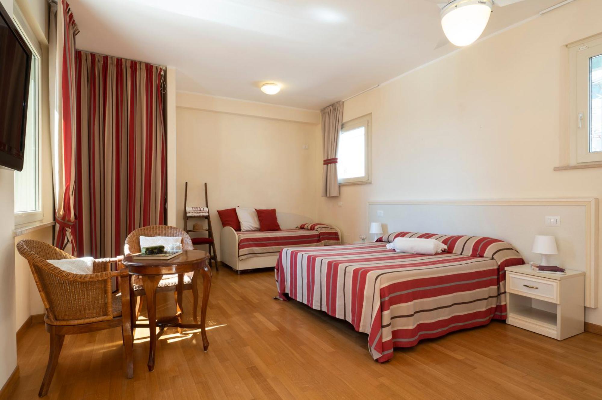 Hotel Villa Sirena Numana Eksteriør billede