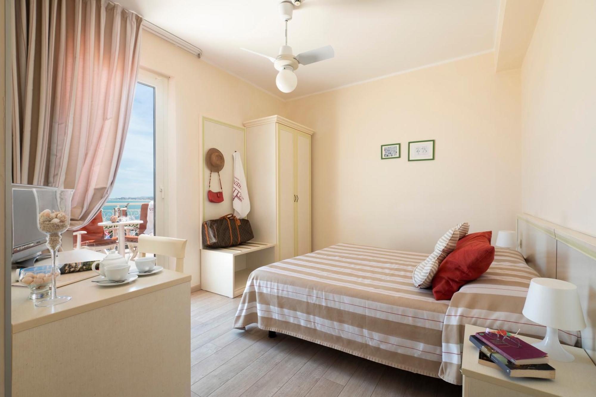 Hotel Villa Sirena Numana Eksteriør billede